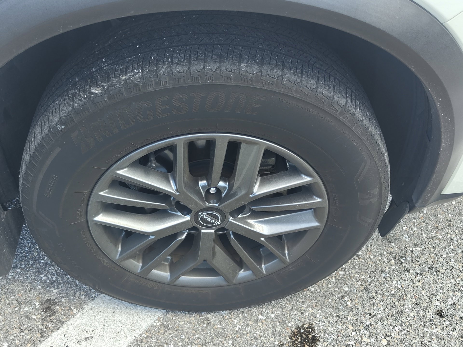 Used 2023 Nissan Rogue S FWD image 9