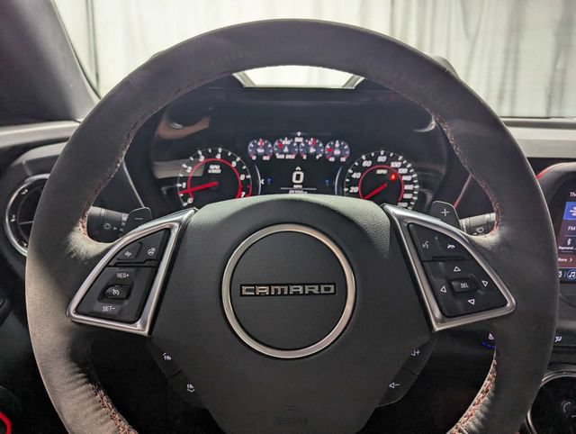 Used 2022 Chevrolet Camaro ZL1 RWD image 22