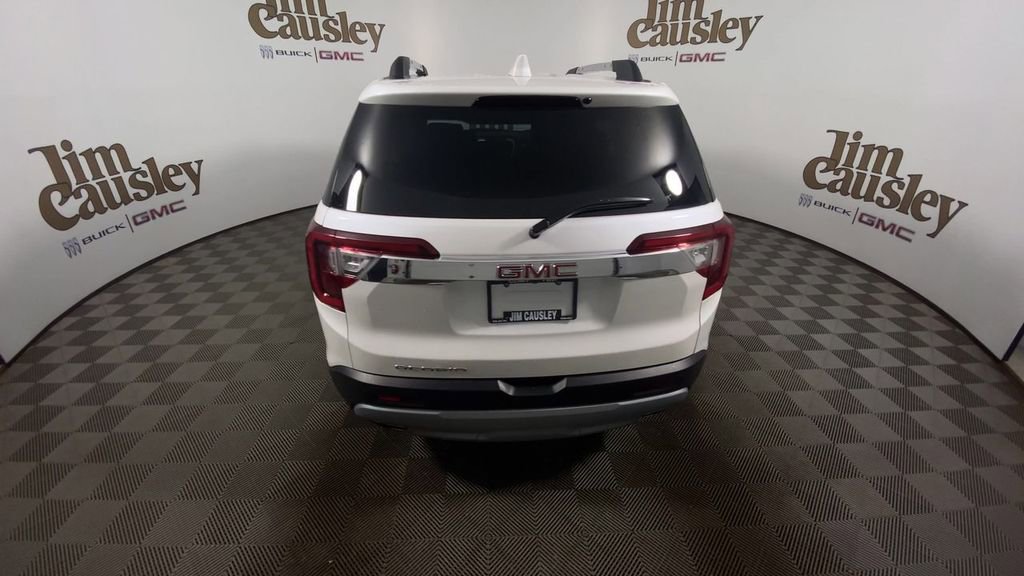Used 2023 GMC Acadia SLT w/ LPO, Floor Liner Package image 7