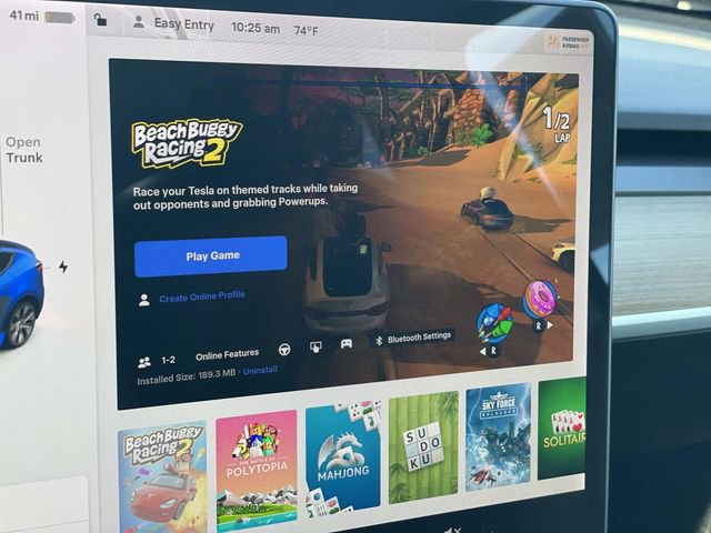 Used 2021 Tesla Model Y Long Range image 17