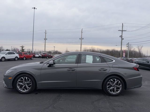 Used 2022 Hyundai Sonata SEL FWD image 4