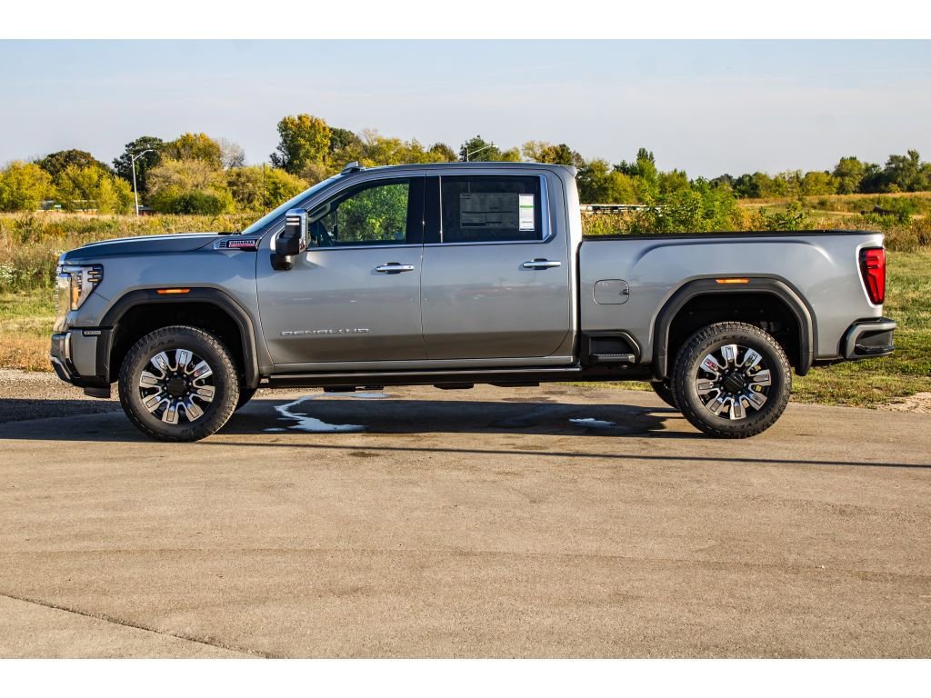 New 2026 GMC Sierra 3500 Denali w/ Denali Reserve Package image 50