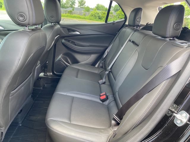 Certified 2025 Buick Encore GX Sport Touring w/ Advanced Technology Package FWD image 18