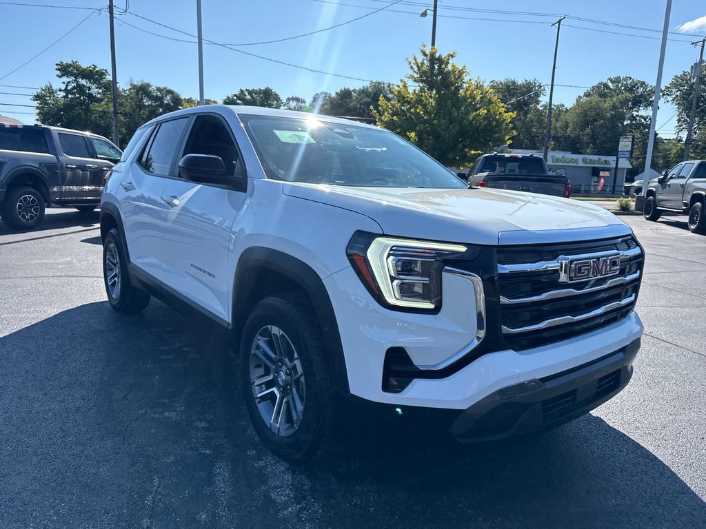 Used 2026 GMC Terrain Elevation FWD image 4