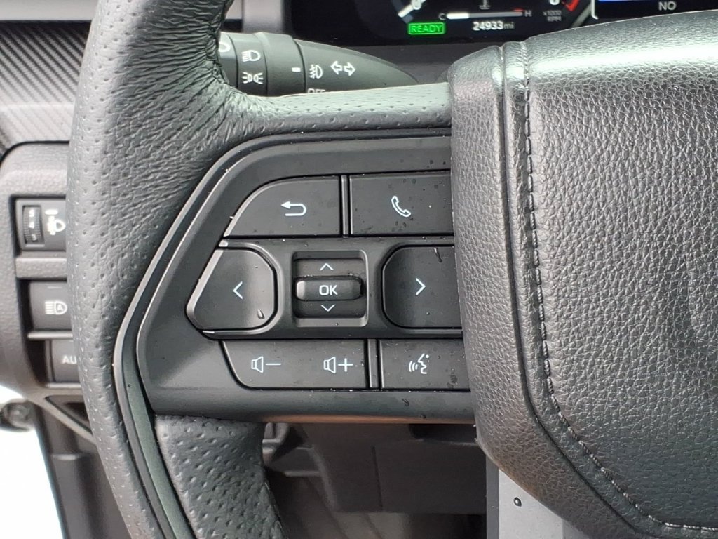 Certified 2025 Toyota Tacoma TRD Pro AWD/4WD image 18