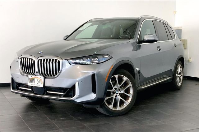 Used 2024 BMW X5 xDrive40i AWD/4WD image 1