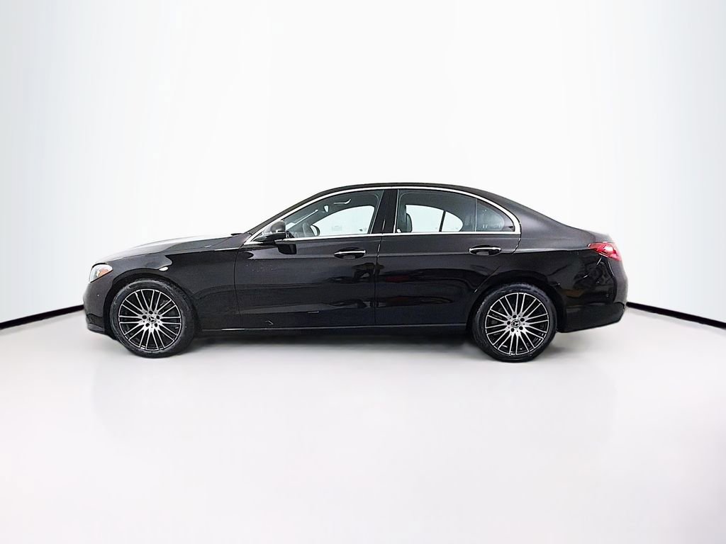 Used 2026 Mercedes-Benz C 300 4MATIC Sedan image 4
