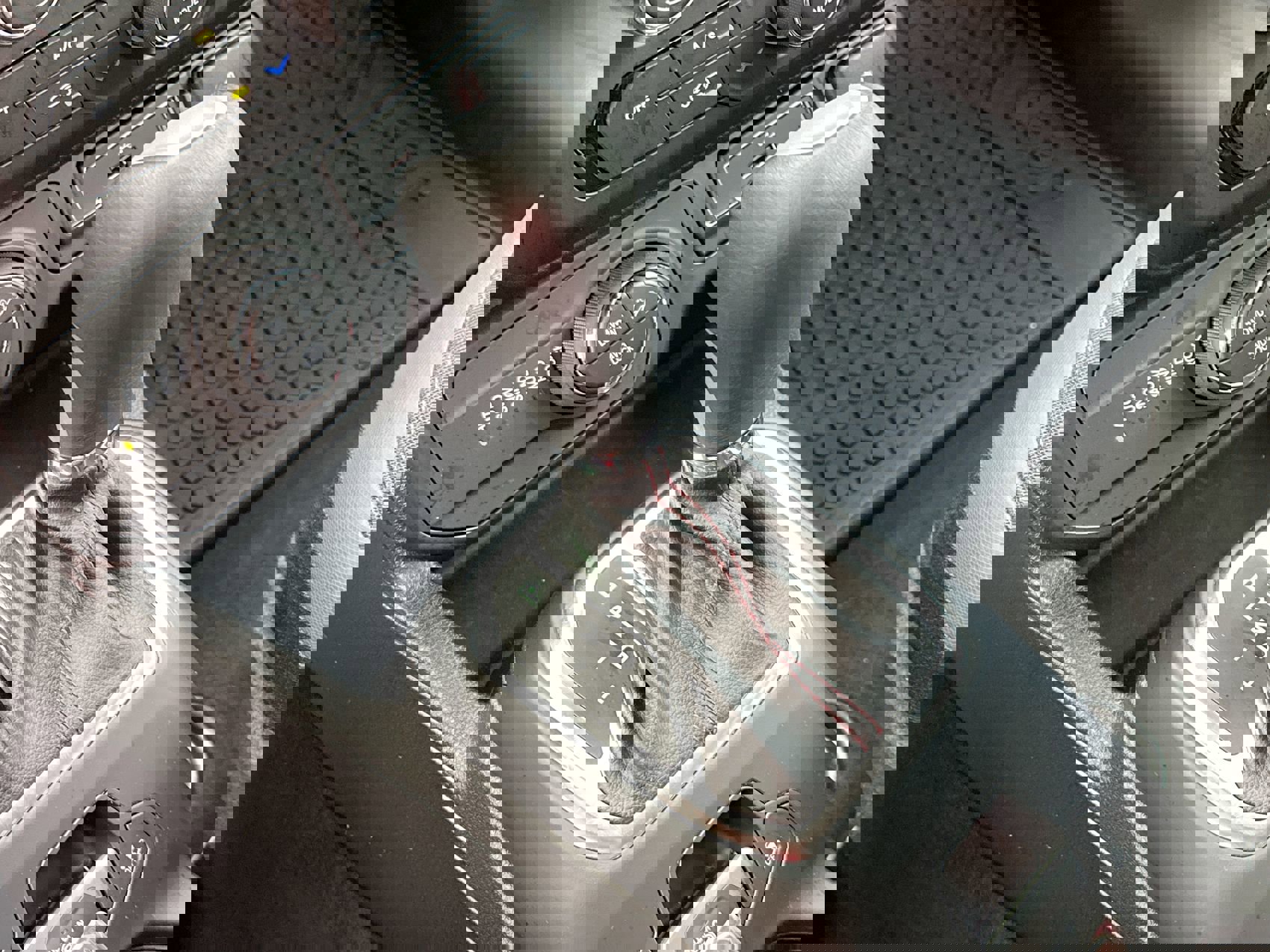 Used 2023 Jeep Renegade Trailhawk image 20