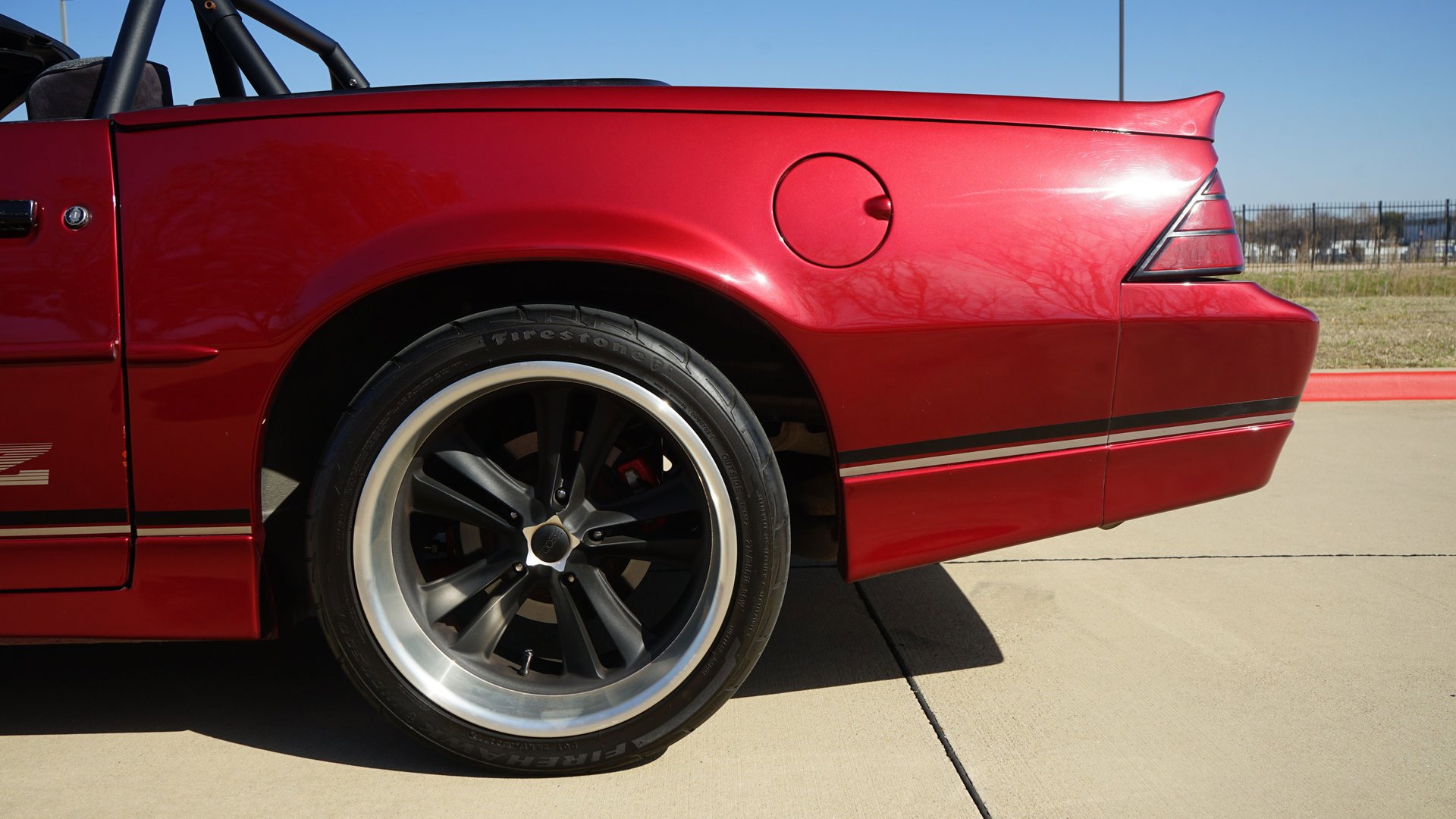 Used 1990 Chevrolet Camaro IROC-Z RWD image 37