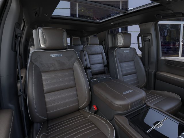 New 2027 GMC Yukon Denali Ultimate AWD/4WD image 16
