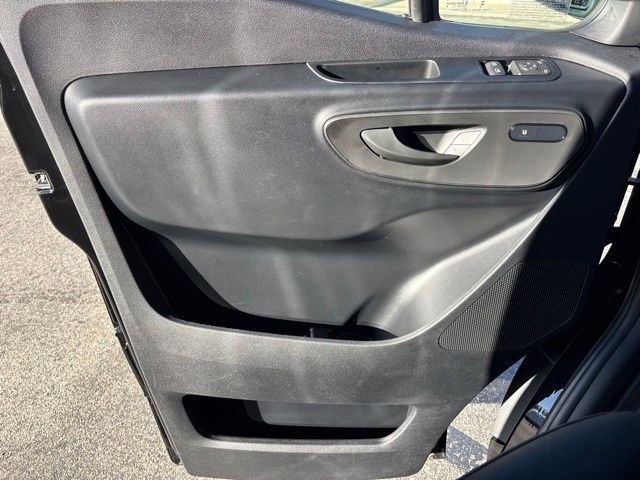 Used 2025 Mercedes-Benz Sprinter 3500 image 15