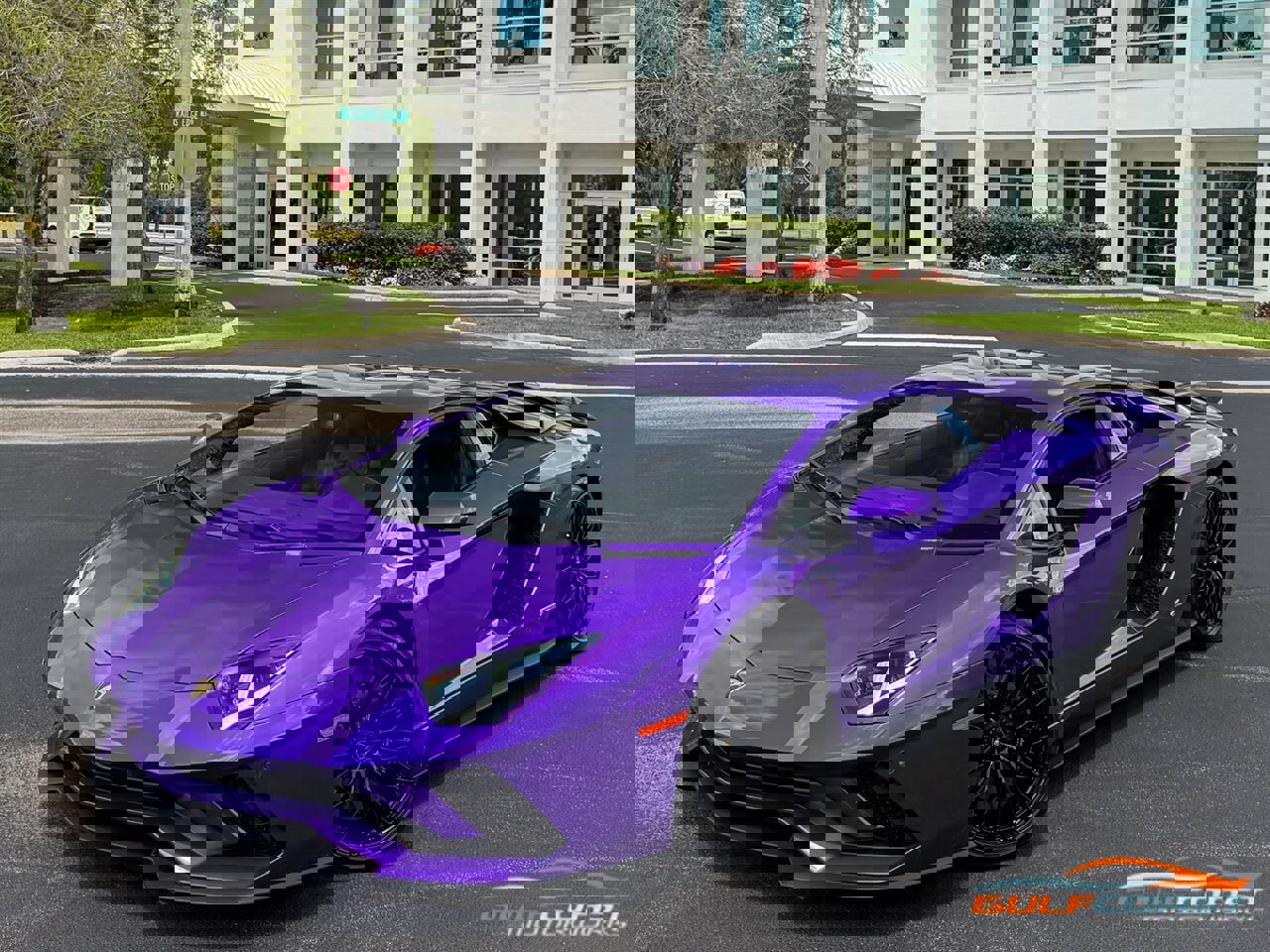 Used 2018 Lamborghini Aventador S image 11