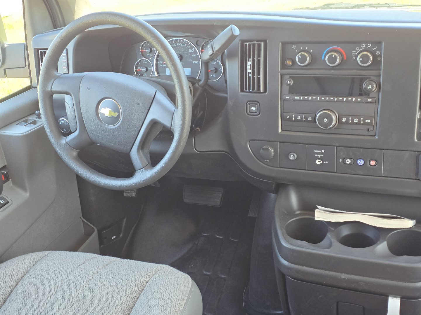 New 2026 Chevrolet Express 2500 w/ Driver Convenience Package RWD image 12