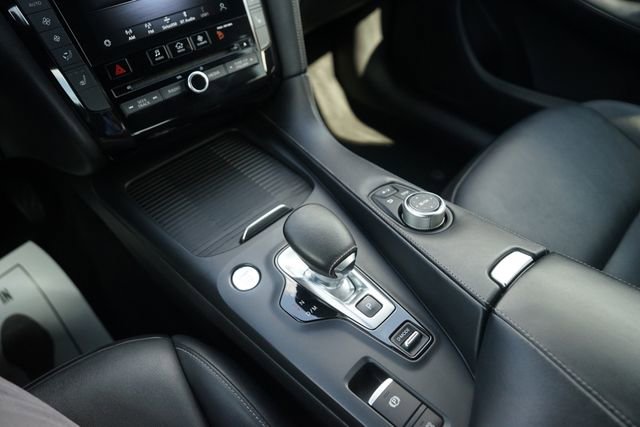 Used 2021 INFINITI QX50 Luxe w/ Appearance Package AWD/4WD image 29