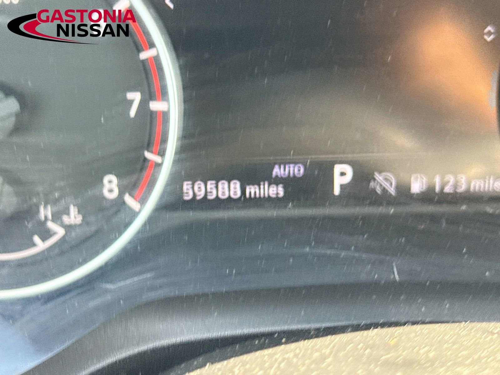 Used 2024 Nissan Rogue S AWD/4WD image 15