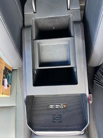 New 2026 GMC Terrain AT4 w/ Convenience Package III image 25