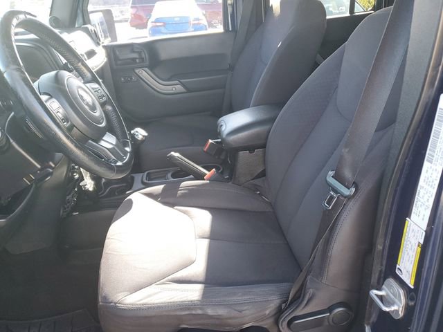 Used 2013 Jeep Wrangler Unlimited Sport image 21