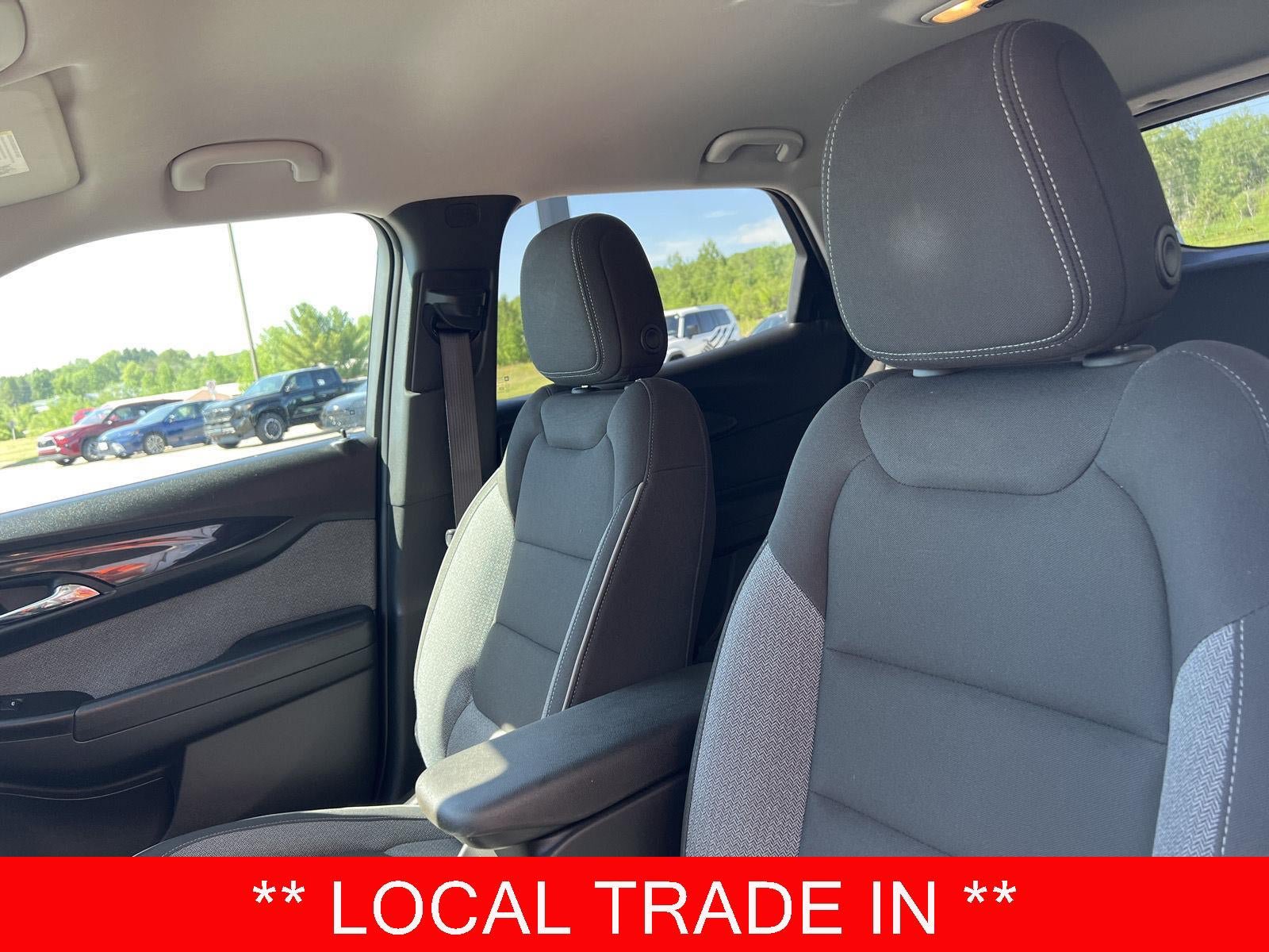 Used 2024 Chevrolet TrailBlazer LT w/ Driver Confidence Package FWD image 2