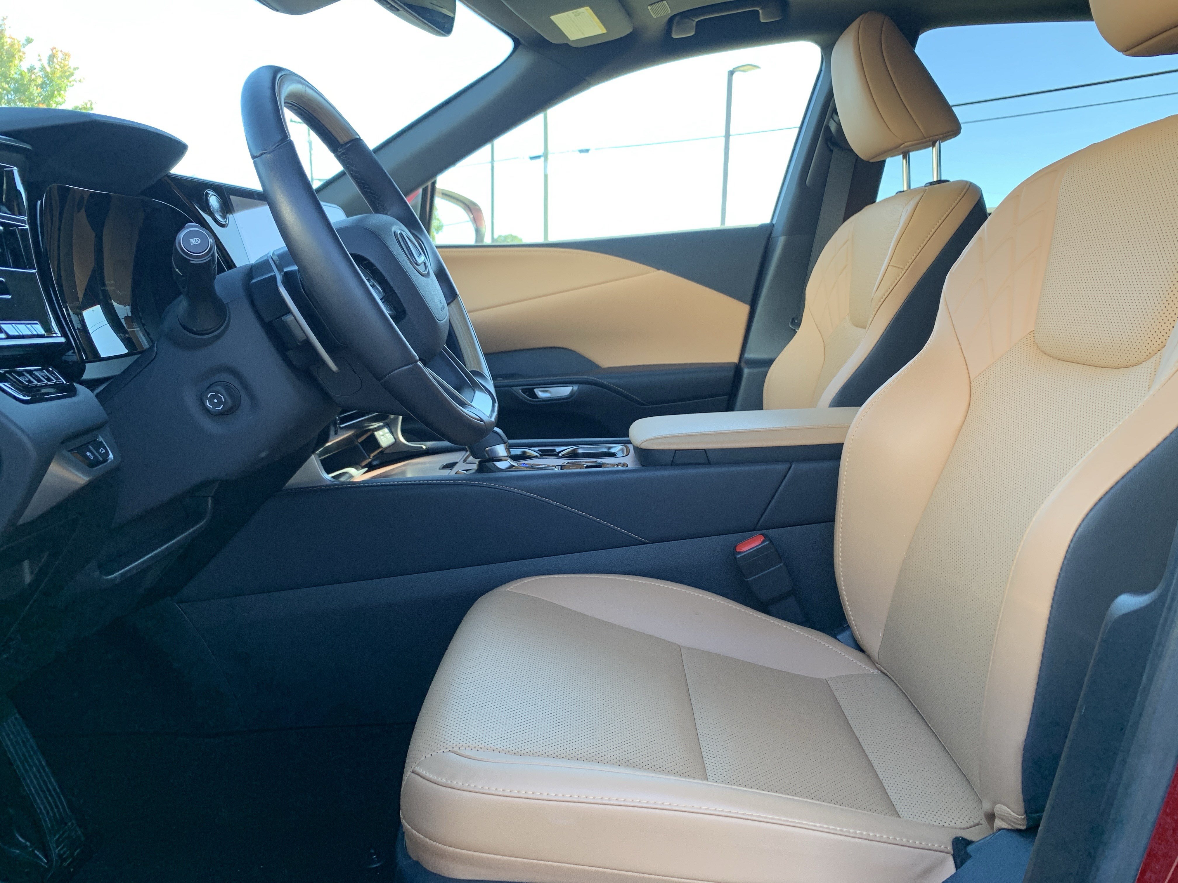 Certified 2026 Lexus RX 350 Premium w/ Accessory Package (Z1) FWD image 16
