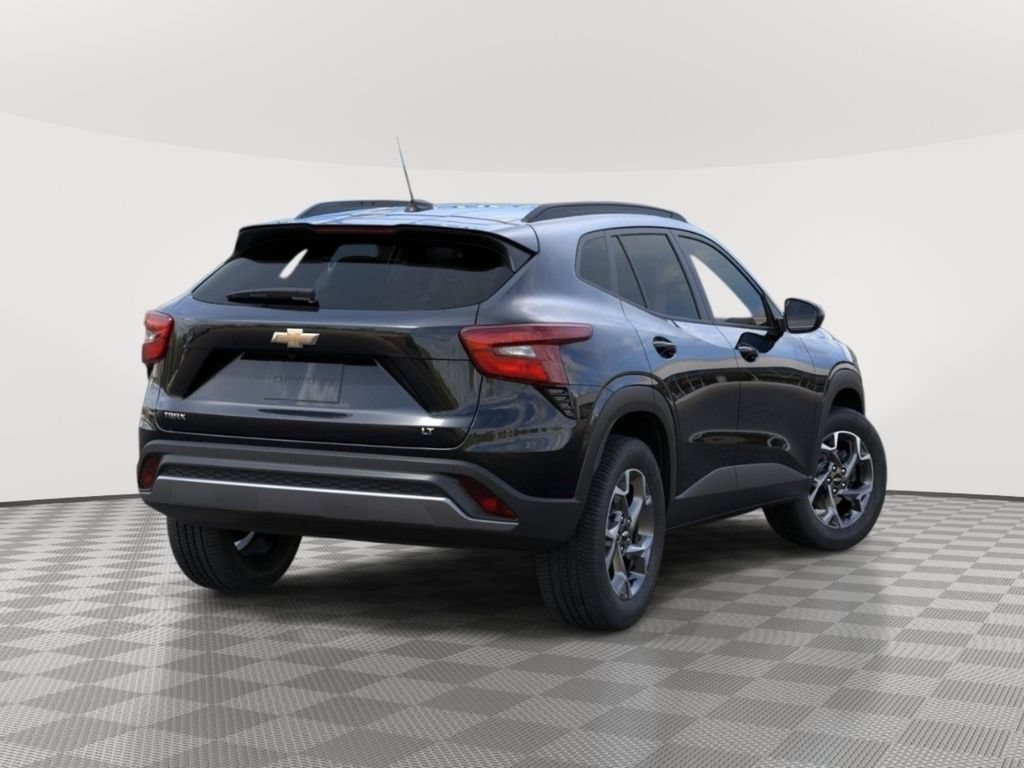 New 2026 Chevrolet Trax LT w/ Driver Confidence Package FWD image 4