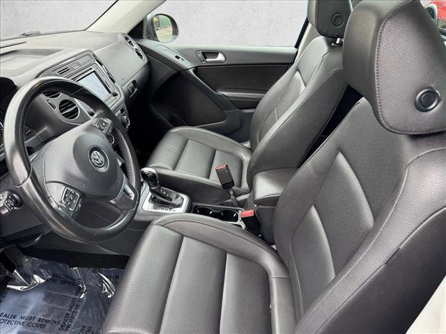 Used 2016 Volkswagen Tiguan SE AWD/4WD image 10