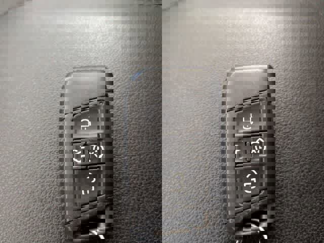 Used 2018 Volkswagen Atlas SEL image 38