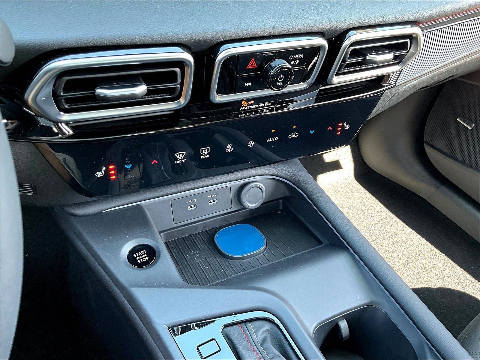 New 2027 Nissan Sentra SR w/ SR Premium Package FWD image 24