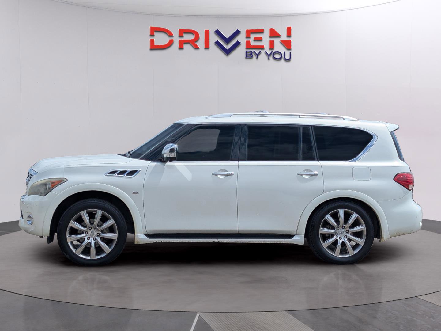 Used 2014 INFINITI QX80 2WD w/ Theater Package image 2
