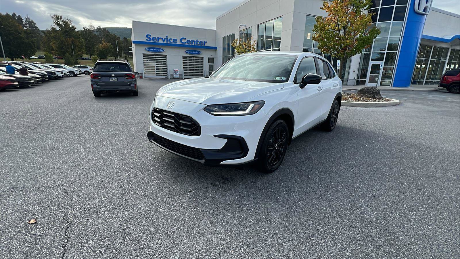 New 2026 Honda HR-V Sport image 8