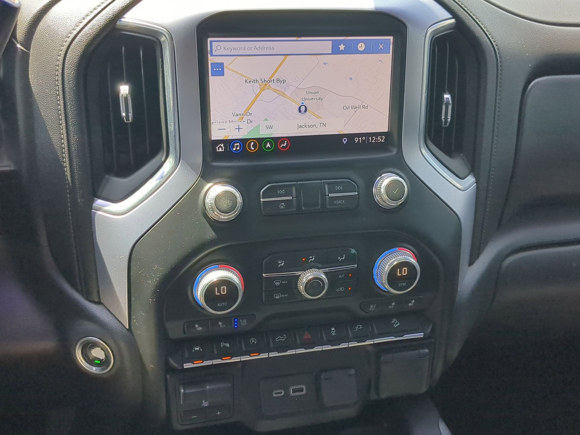 Used 2019 GMC Sierra 1500 SLT w/ SLT Premium Plus Package AWD/4WD image 19