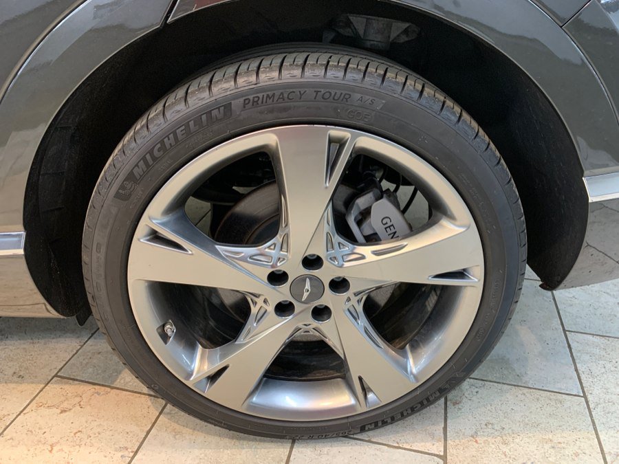 Used 2024 Genesis GV80 3.5T w/ Prestige Package AWD/4WD image 13