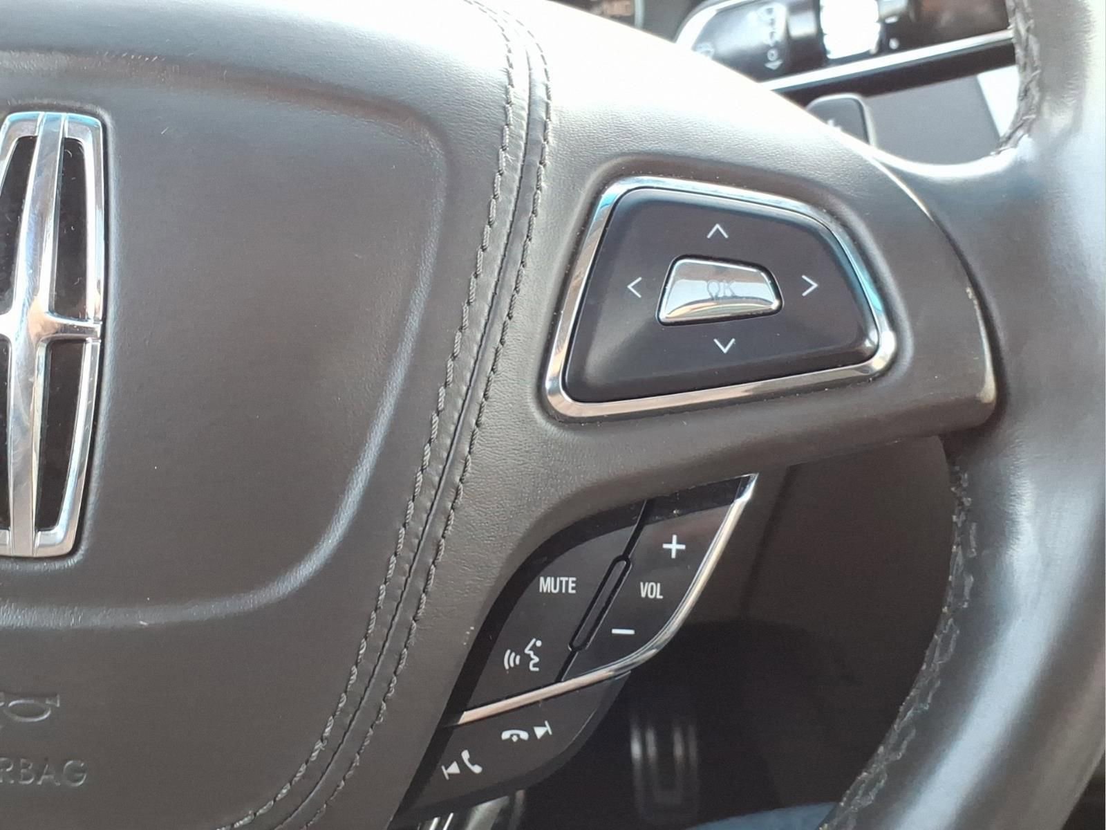 Used 2018 Lincoln MKZ Select w/ Magnetic Appearance Package image 25