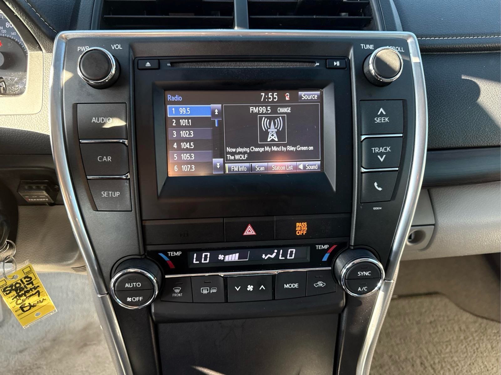 Used 2017 Toyota Camry XLE FWD image 20