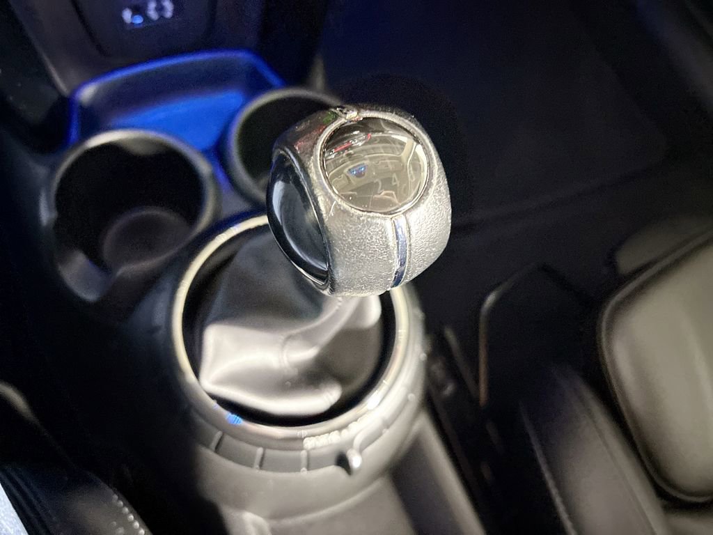 Used 2015 MINI Cooper S image 17