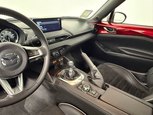 Used 2024 MAZDA MX-5 Miata RF Club image 39