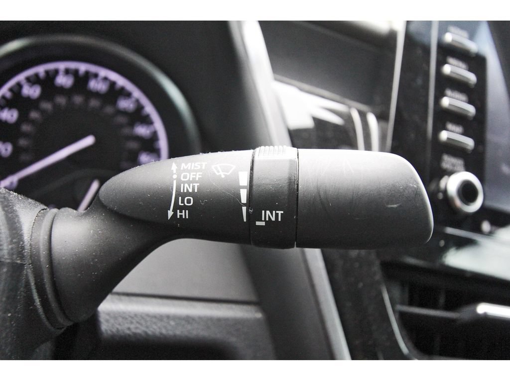 Used 2024 Toyota Camry SE FWD image 21
