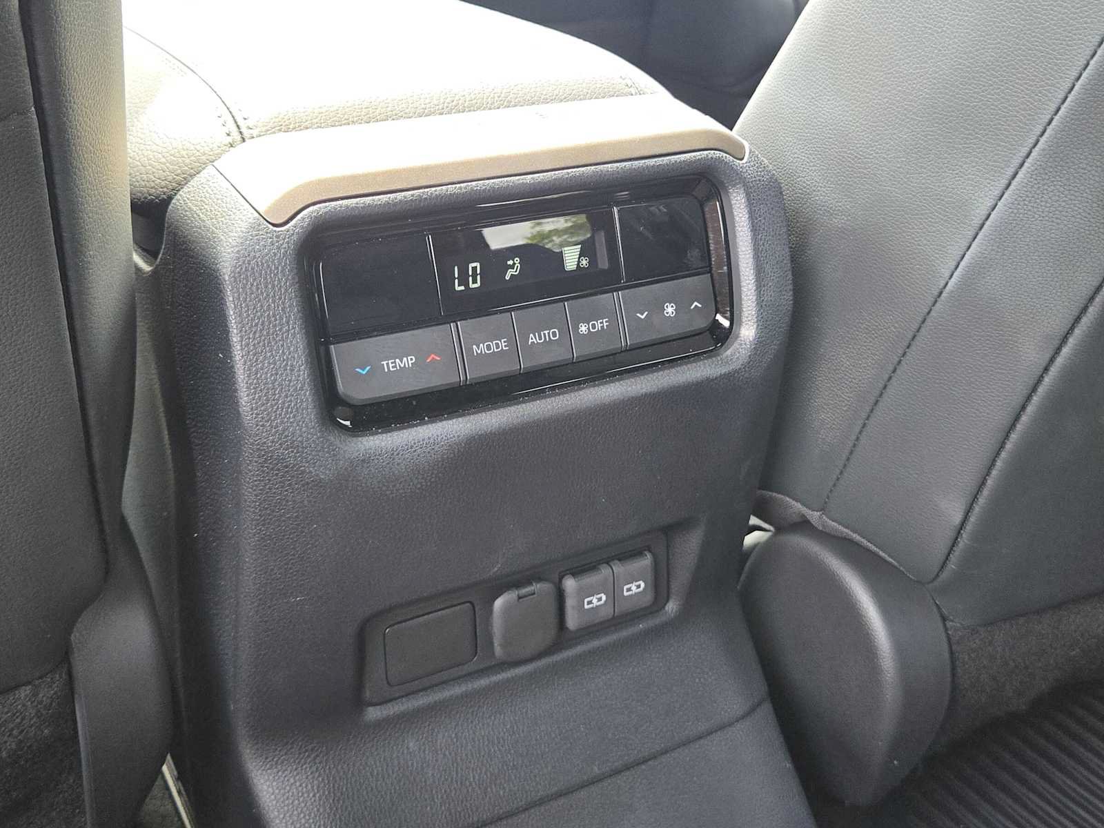 Certified 2025 Toyota Land Cruiser w/ Premium Package AWD/4WD image 19