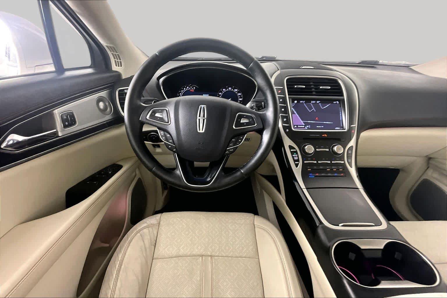 Used 2017 Lincoln MKX Black Label w/ Lincoln MKX Climate Package AWD/4WD image 6