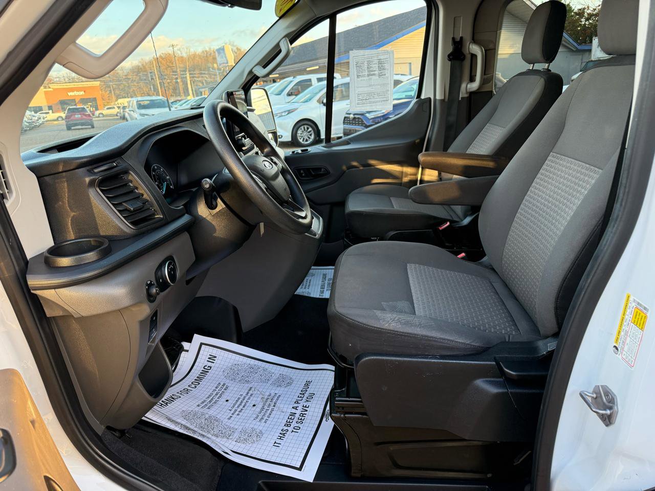 Used 2021 Ford Transit 350 XLT RWD image 7