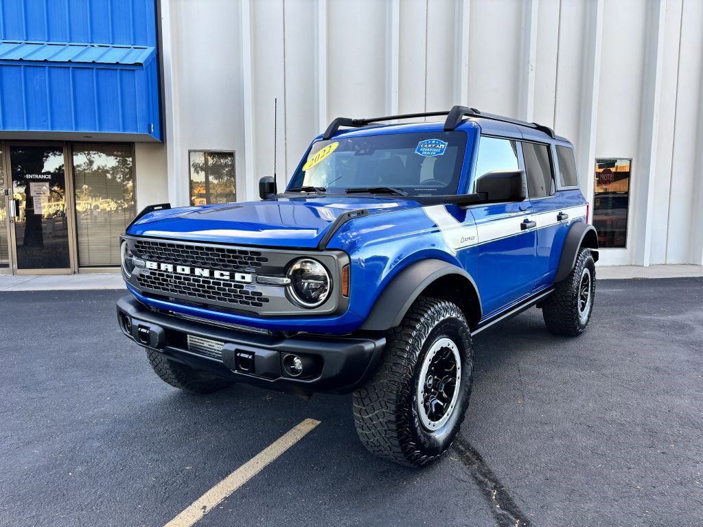Used 2022 Ford Bronco Black Diamond w/ Sasquatch Package image 3