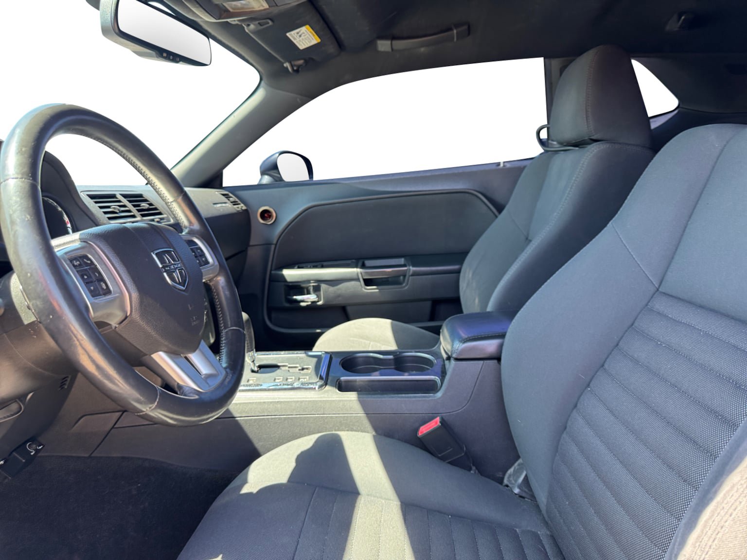 Used 2012 Dodge Challenger SXT RWD image 10