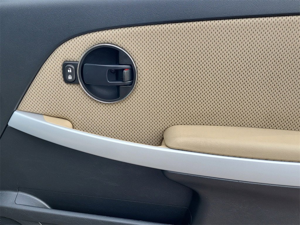 Used 2007 Pontiac Torrent 2WD w/ Preferred Package image 17