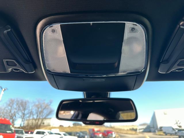 Used 2022 Dodge Charger SXT w/ Navigation & Travel Group image 36