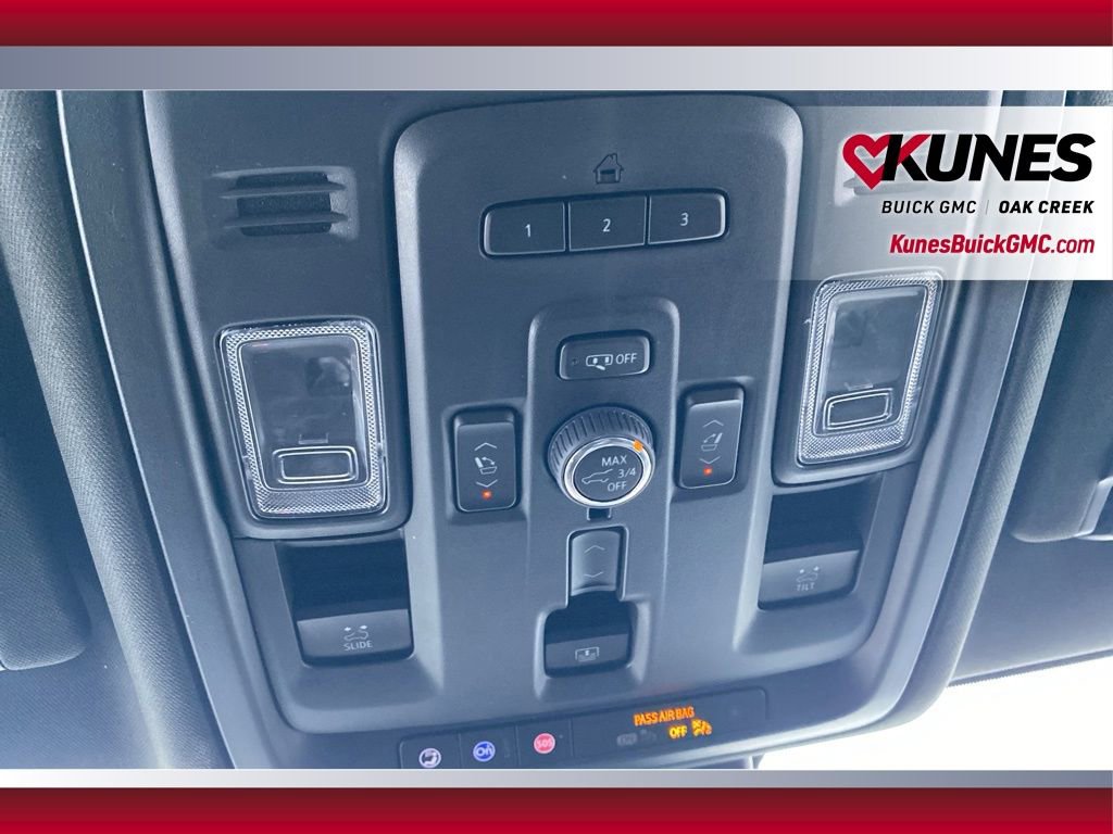 Used 2023 GMC Yukon Denali image 21