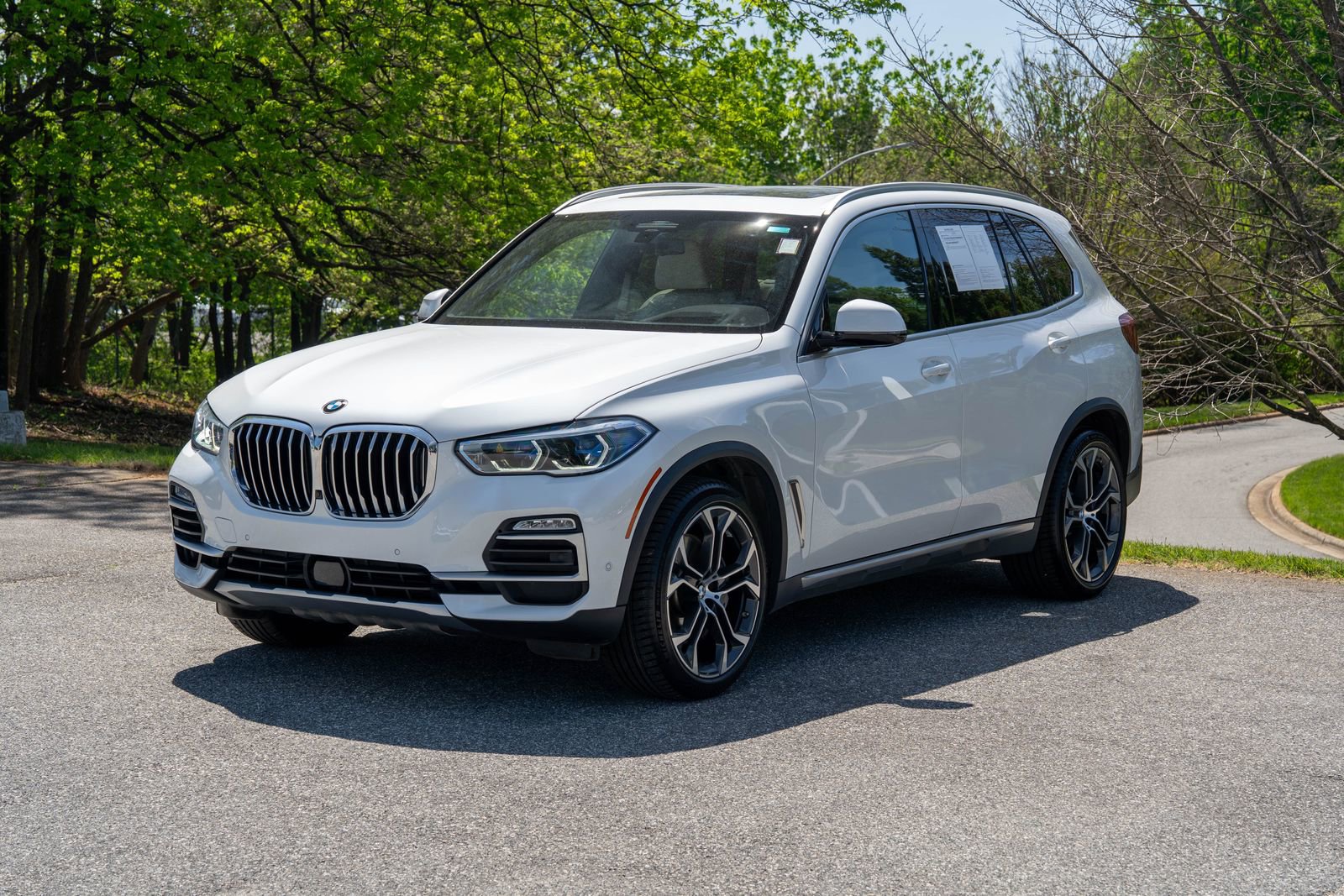 Used 2020 BMW X5 xDrive50i w/ Executive Package AWD/4WD image 4