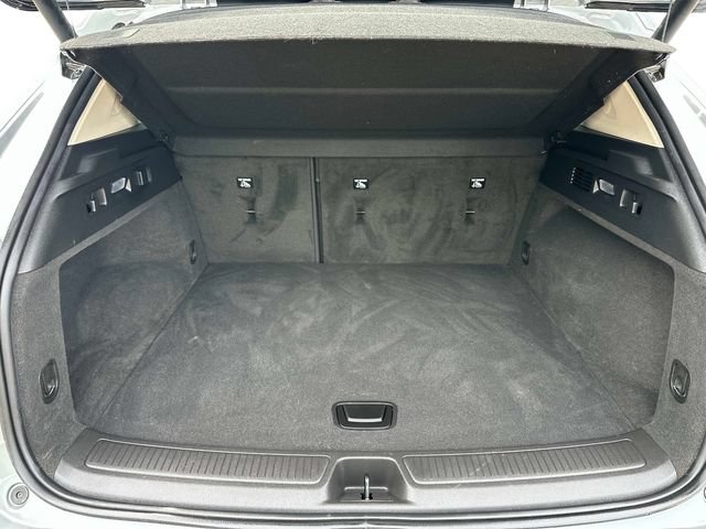 Used 2023 Buick Envision Preferred w/ Sport Touring Package AWD/4WD image 9