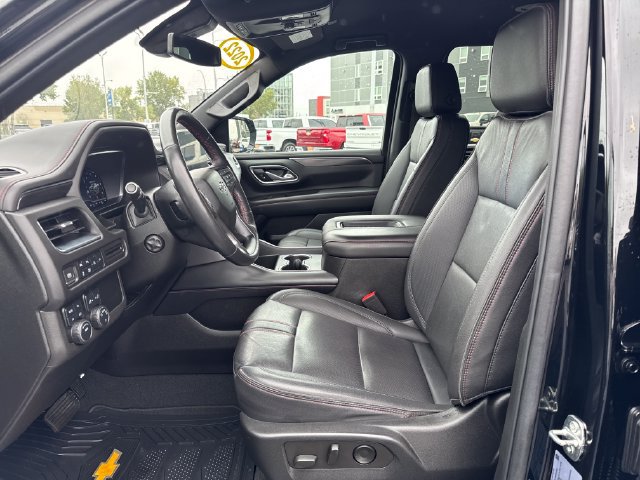 Used 2022 Chevrolet Suburban RST w/ Sport Performance Package AWD/4WD image 9