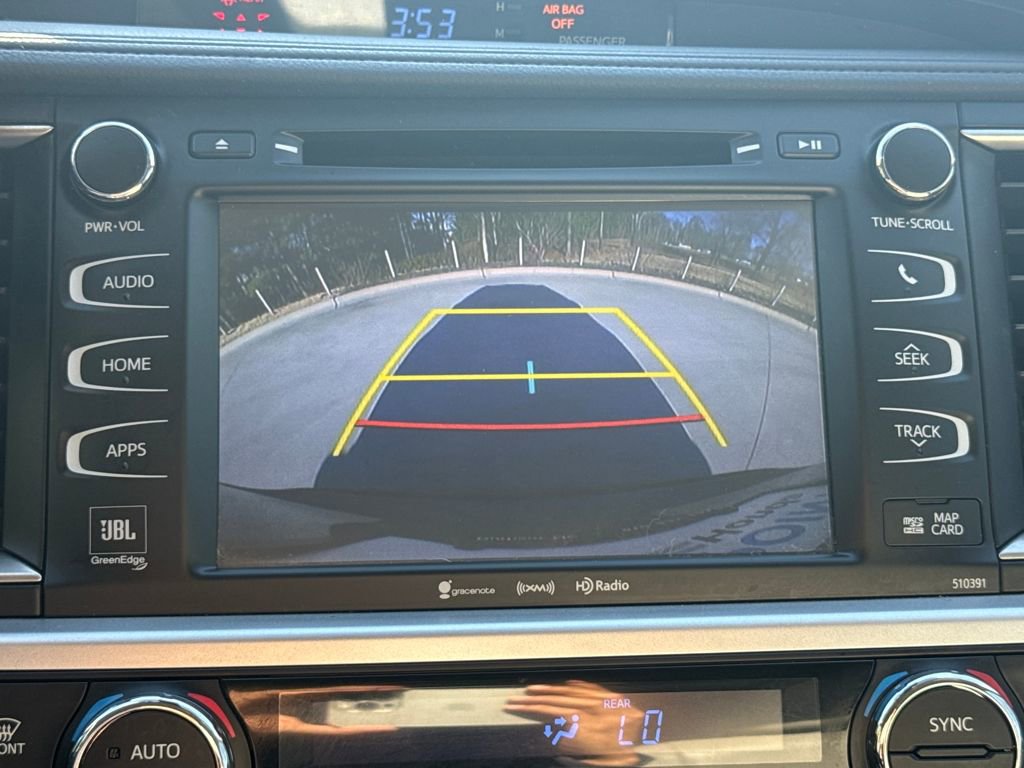 Used 2019 Toyota Highlander Limited image 24