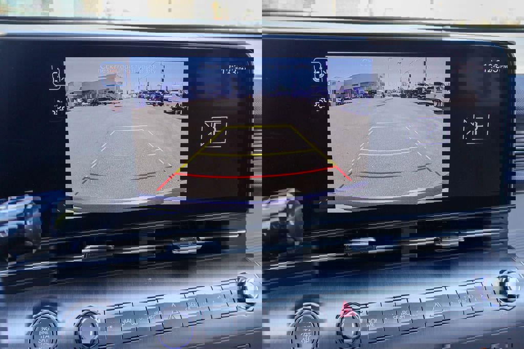 New 2026 Hyundai Kona SEL Premium image 4