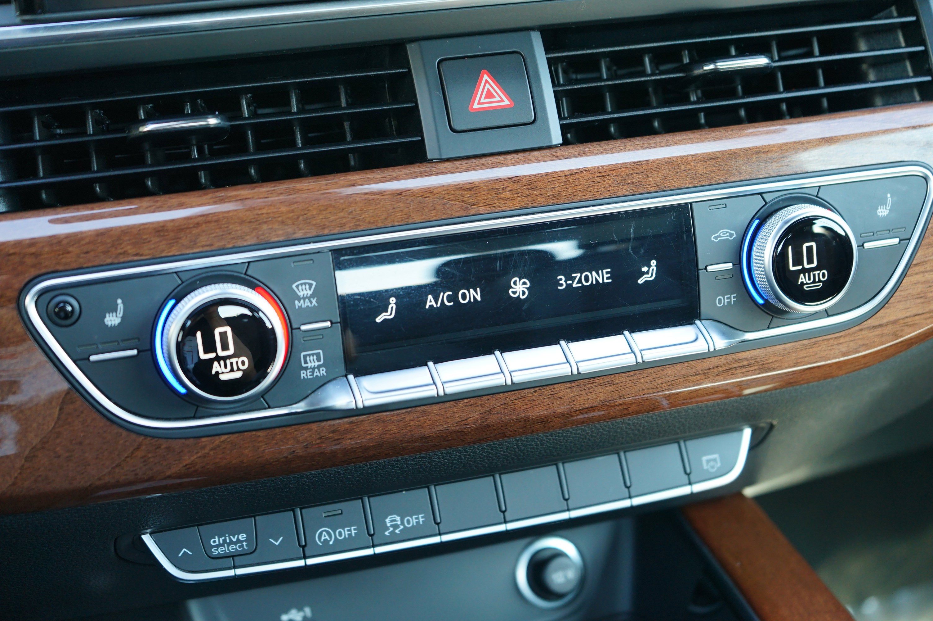 Used 2022 Audi A5 2.0T Premium image 34